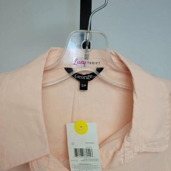 𝅺George Button Down  Top - Picture 3 of 6